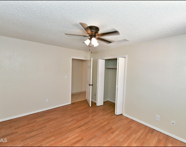 11620 Laura Marie Drive - Photo Thumbnail 36