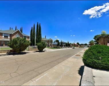 11620 Laura Marie Drive - Photo Thumbnail 43