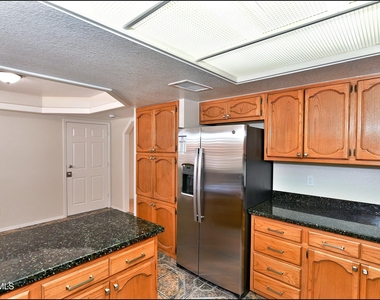 11620 Laura Marie Drive - Photo Thumbnail 23