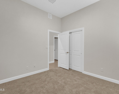 13931 Sky Harbor Avenue - Photo Thumbnail 27