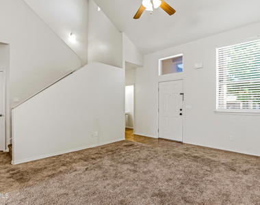 5036 Copper Ranch Avenue - Photo Thumbnail 6