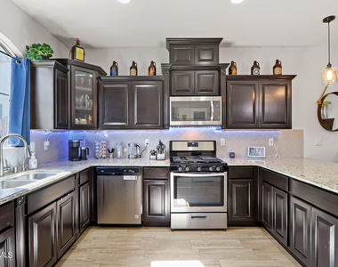 13221 Pocklington Road - Photo Thumbnail 17