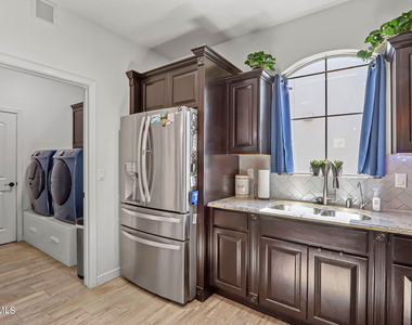 13221 Pocklington Road - Photo Thumbnail 14