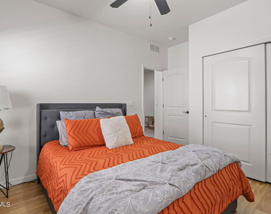 13221 Pocklington Road - Photo Thumbnail 25