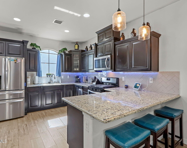13221 Pocklington Road - Photo Thumbnail 13
