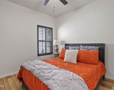 13221 Pocklington Road - Photo Thumbnail 24