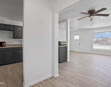 5021 Tetons Drive - Photo Thumbnail 12