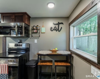37 Sheldon Circle - Photo Thumbnail 7