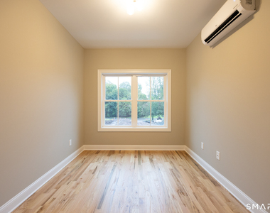 219 Old Towne Road - Photo Thumbnail 5