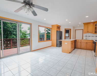 141 Union Street - Photo Thumbnail 5