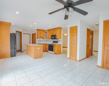 141 Union Street - Photo Thumbnail 8