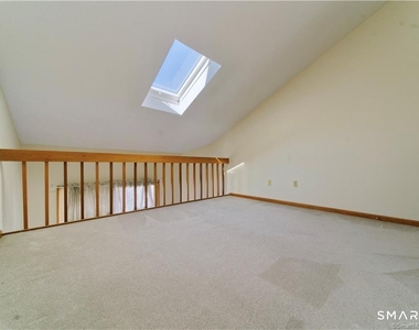 33 Ivy Lane - Photo Thumbnail 18