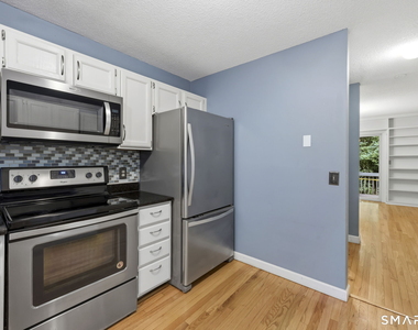 3 Rivermead - Photo Thumbnail 24