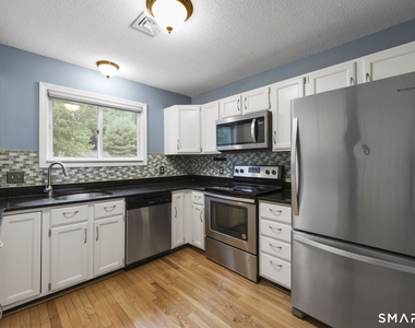 3 Rivermead - Photo Thumbnail 23