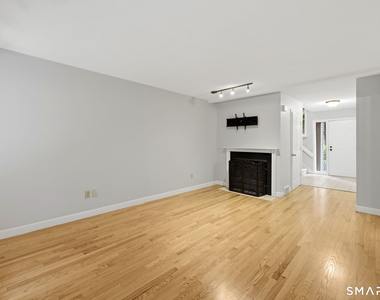 3 Rivermead - Photo Thumbnail 15