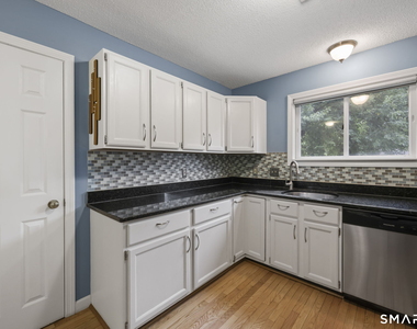 3 Rivermead - Photo Thumbnail 26