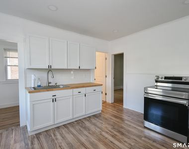 22 Kelley Street - Photo Thumbnail 3