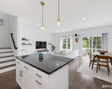 11 Red Rock Lane - Photo Thumbnail 16