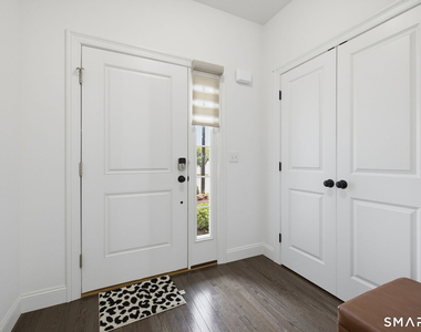11 Red Rock Lane - Photo Thumbnail 4