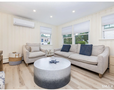 30 Mohican Road - Photo Thumbnail 6