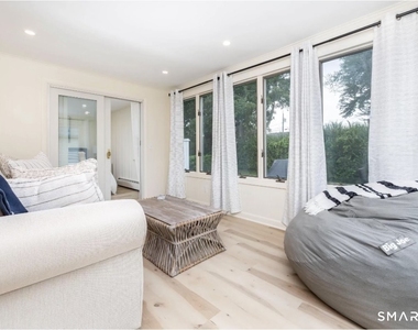 30 Mohican Road - Photo Thumbnail 16