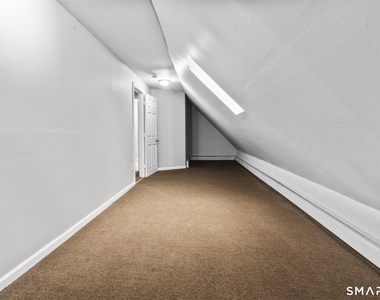354 Poplar Street - Photo Thumbnail 25