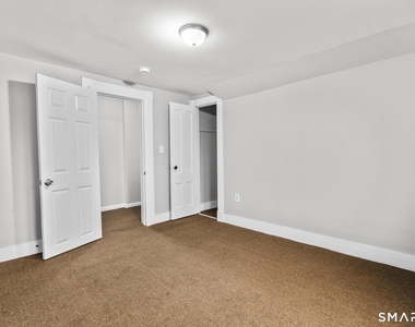354 Poplar Street - Photo Thumbnail 31