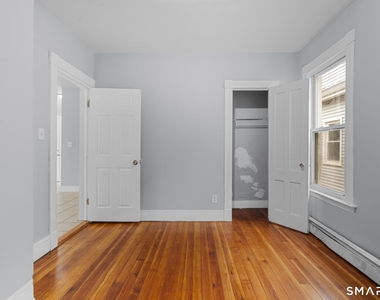 354 Poplar Street - Photo Thumbnail 15
