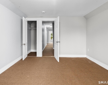 354 Poplar Street - Photo Thumbnail 27