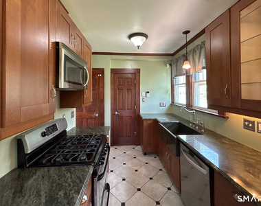 751 Wilcoxson Avenue - Photo Thumbnail 8