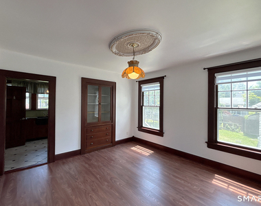 751 Wilcoxson Avenue - Photo Thumbnail 4