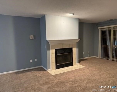 63 Glenrock Road - Photo Thumbnail 6
