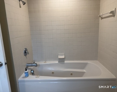 63 Glenrock - Photo Thumbnail 17