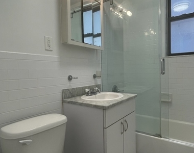 West 104th Street - Photo Thumbnail 7