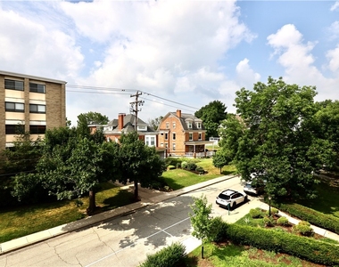 50 Academy Ave - Photo Thumbnail 13