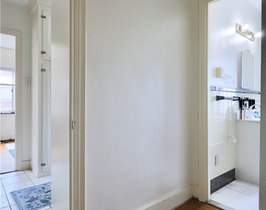 50 Academy Ave - Photo Thumbnail 25