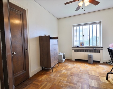 50 Academy Ave - Photo Thumbnail 24