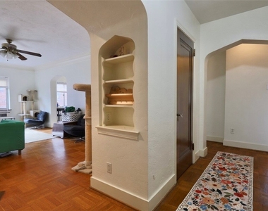 50 Academy Ave - Photo Thumbnail 7