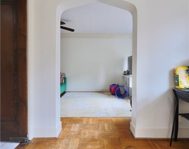 50 Academy Ave - Photo Thumbnail 30