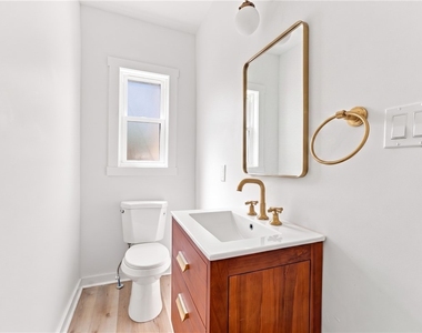 4014 Mintwood St - Photo Thumbnail 9