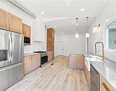 4014 Mintwood St - Photo Thumbnail 14