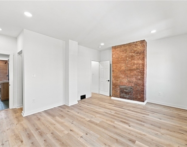 4014 Mintwood St - Photo Thumbnail 17