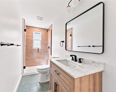 4014 Mintwood St - Photo Thumbnail 18