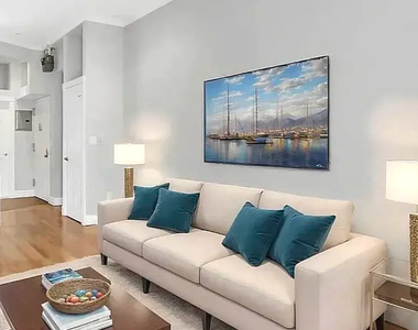 410 East 13th Street - Photo Thumbnail 1