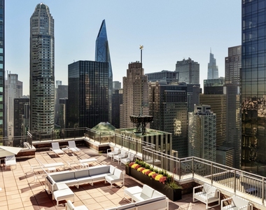 235 West 56th Street - Photo Thumbnail 5