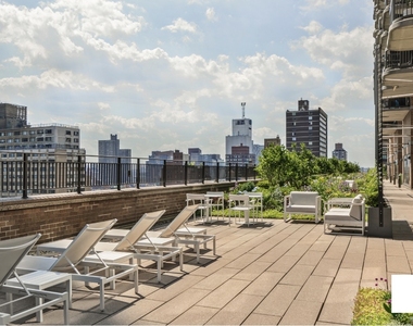 235 West 56th Street - Photo Thumbnail 9