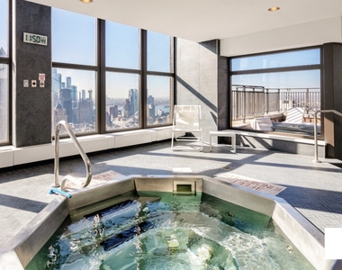 235 West 56th Street - Photo Thumbnail 12