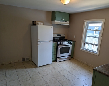 86 Burr Avenue - Photo Thumbnail 7
