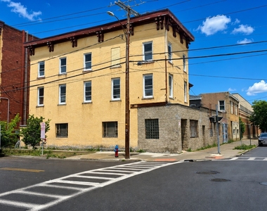 161 Court Street - Photo Thumbnail 1