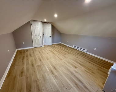 106 Keith Drive - Photo Thumbnail 28